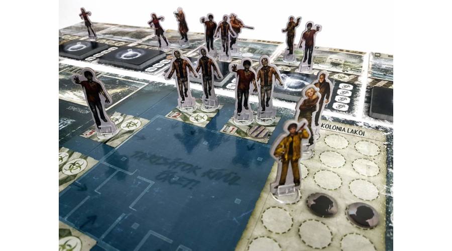 Holtak tele - Válaszúton - Image 4