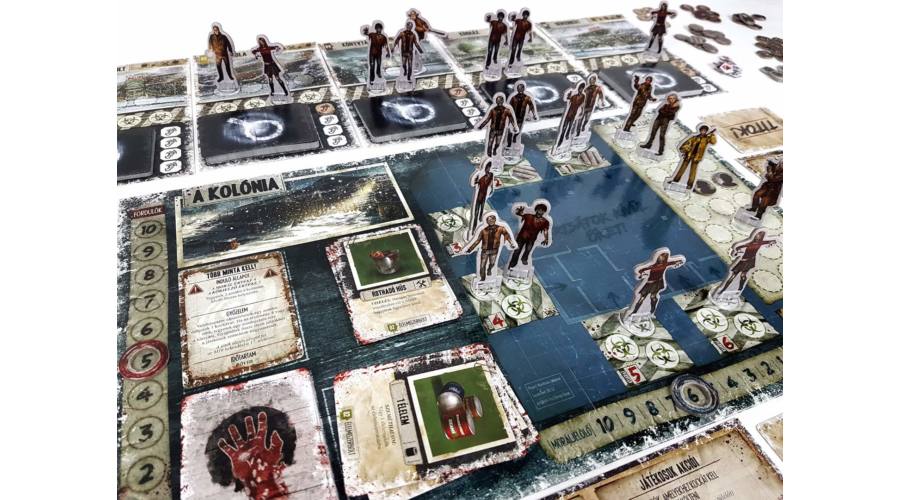 Holtak tele - Válaszúton - Image 2