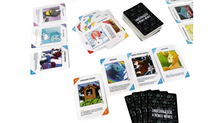 Unikornisok kártyajáték – unikornisok és akadálykártyák játék közben 2