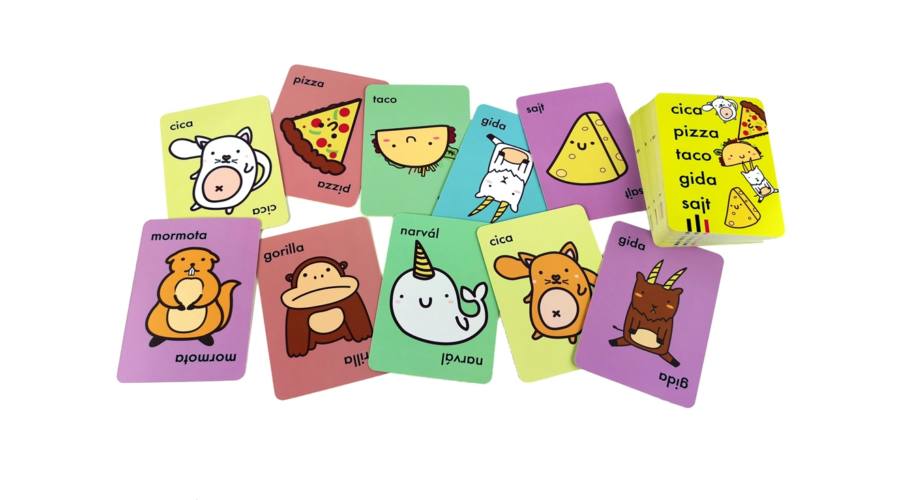 Cica Pizza Taco Gida Sajt játék közben – vicces kártyák és csapkodás